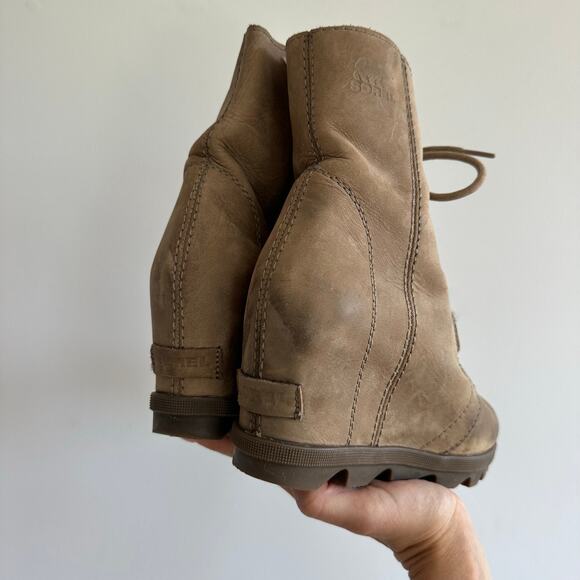 Sorel Joan of Arctic Wedge II Waterproof Lug Sole Booties 7 - Picture 4 of 7